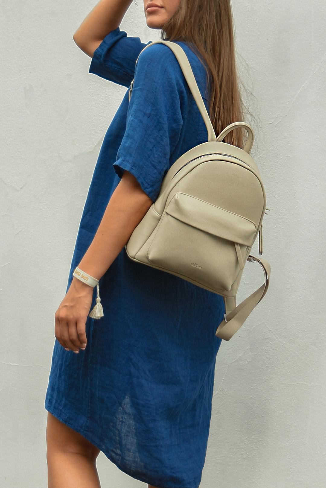 BÉŽOVÝ BATOH DO MĚSTA