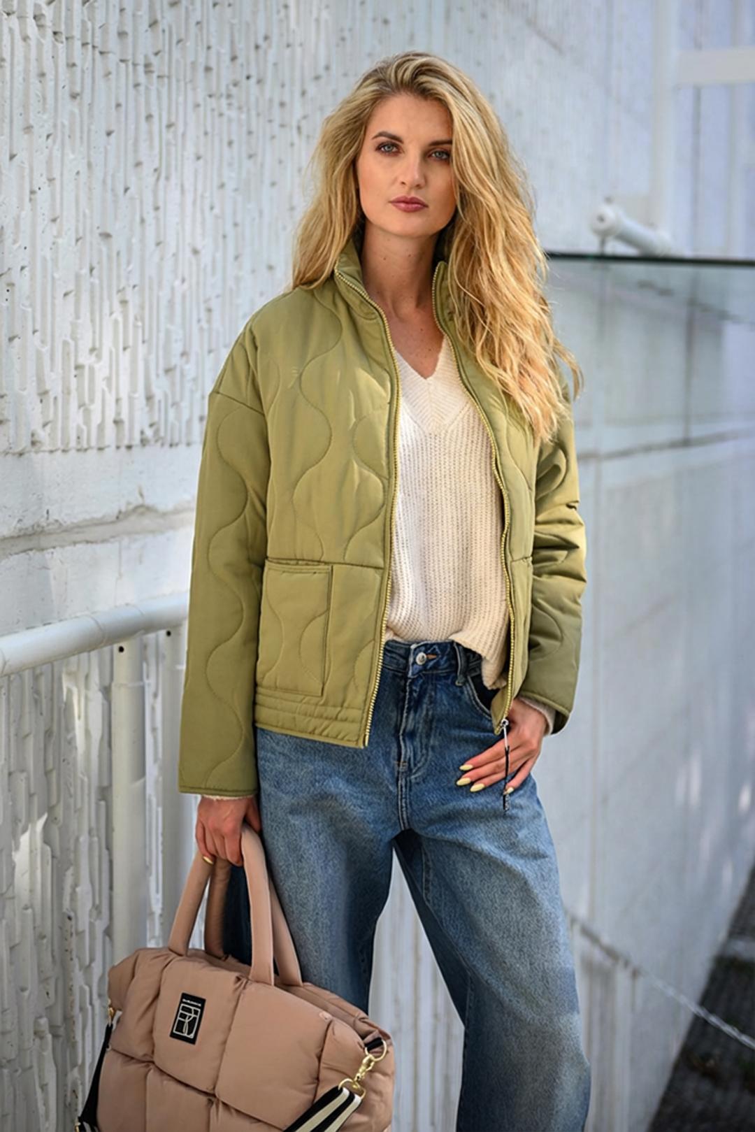 OLIVOVÁ DÁMSKÁ KRÁTKÁ PROŠÍVANÁ BUNDA JdY