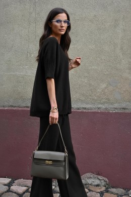 [PDS262] ČERNÝ DÁMSKÝ SVETR S KRÁTKÝM RUKÁVEM