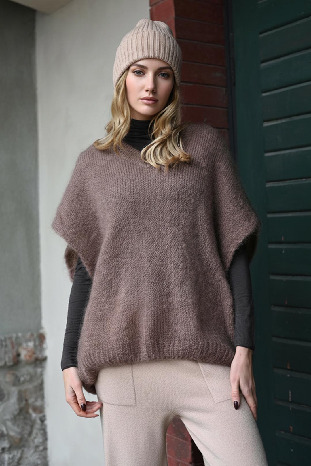 [PDS318] MOHÉROVÁ DÁMSKÁ PLETENÁ VESTA