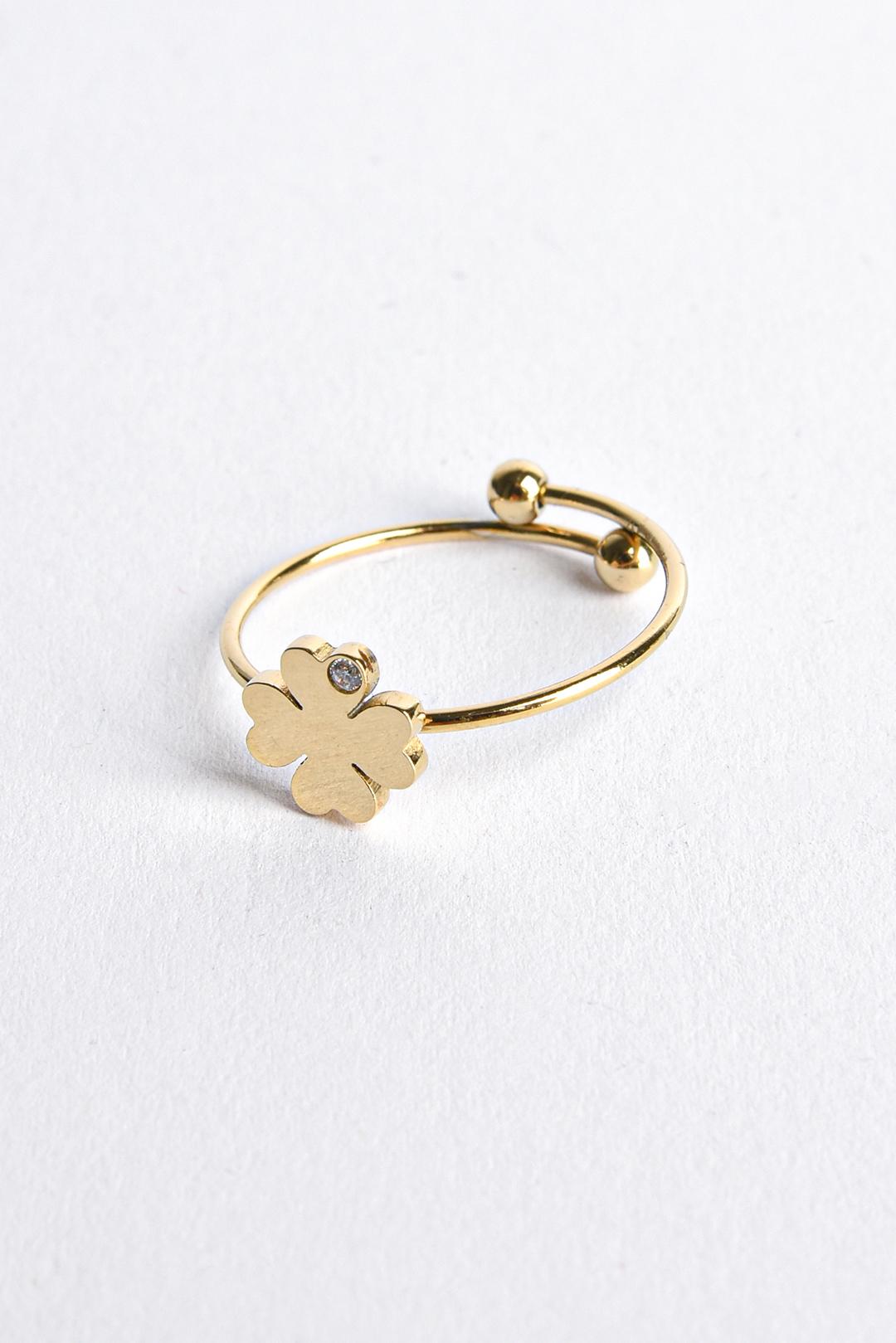 ZLATÝ NASTAVITELNÝ PRSTEN SE ČTYŘLÍSTKEM