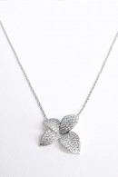 DÁMSKÝ ŘETÍZEK S KVĚTINOVÝM PŘÍVĚSKEM PECA del SOL