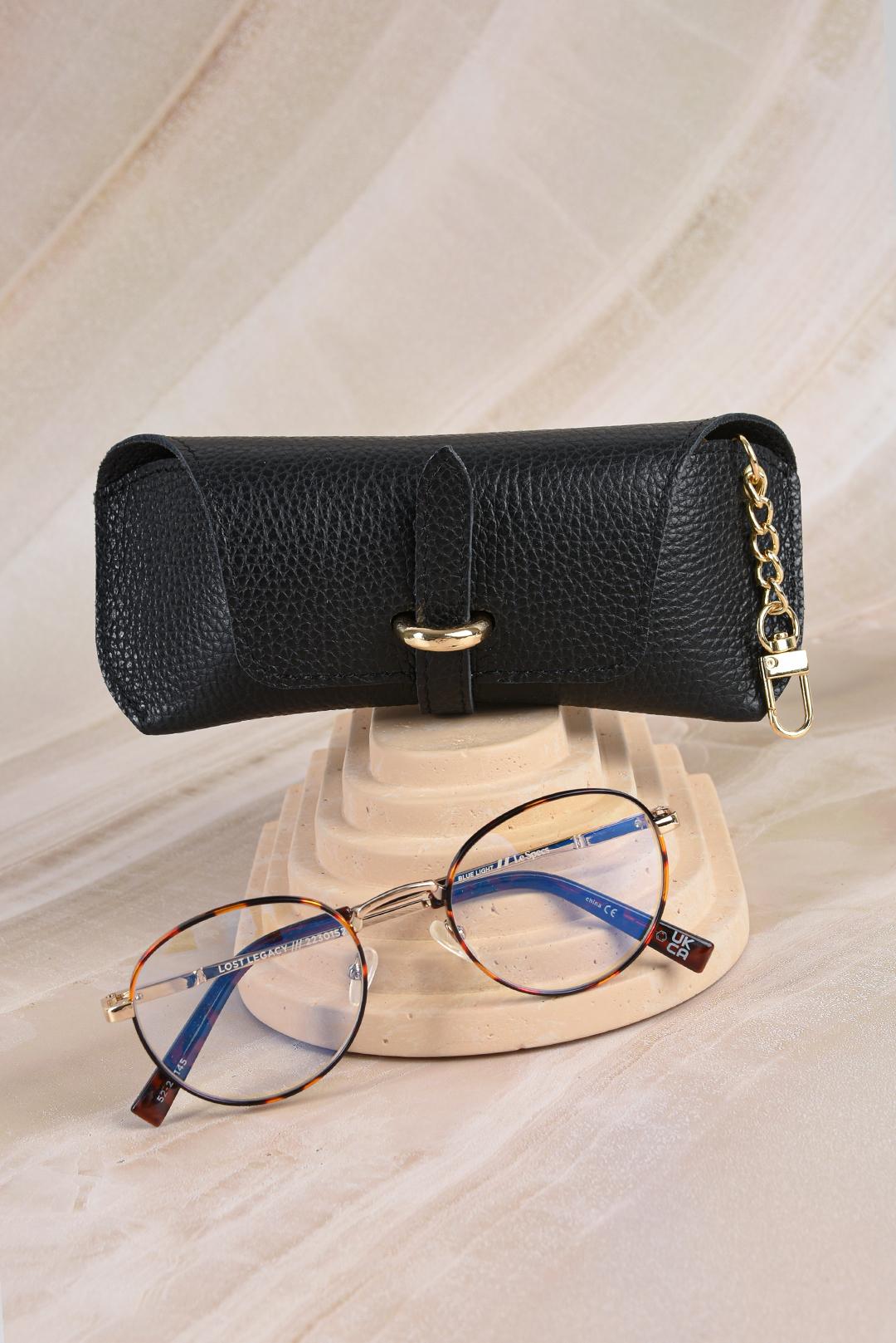 ČERNÉ KOŽENÉ POUZDRO NA BRÝLE