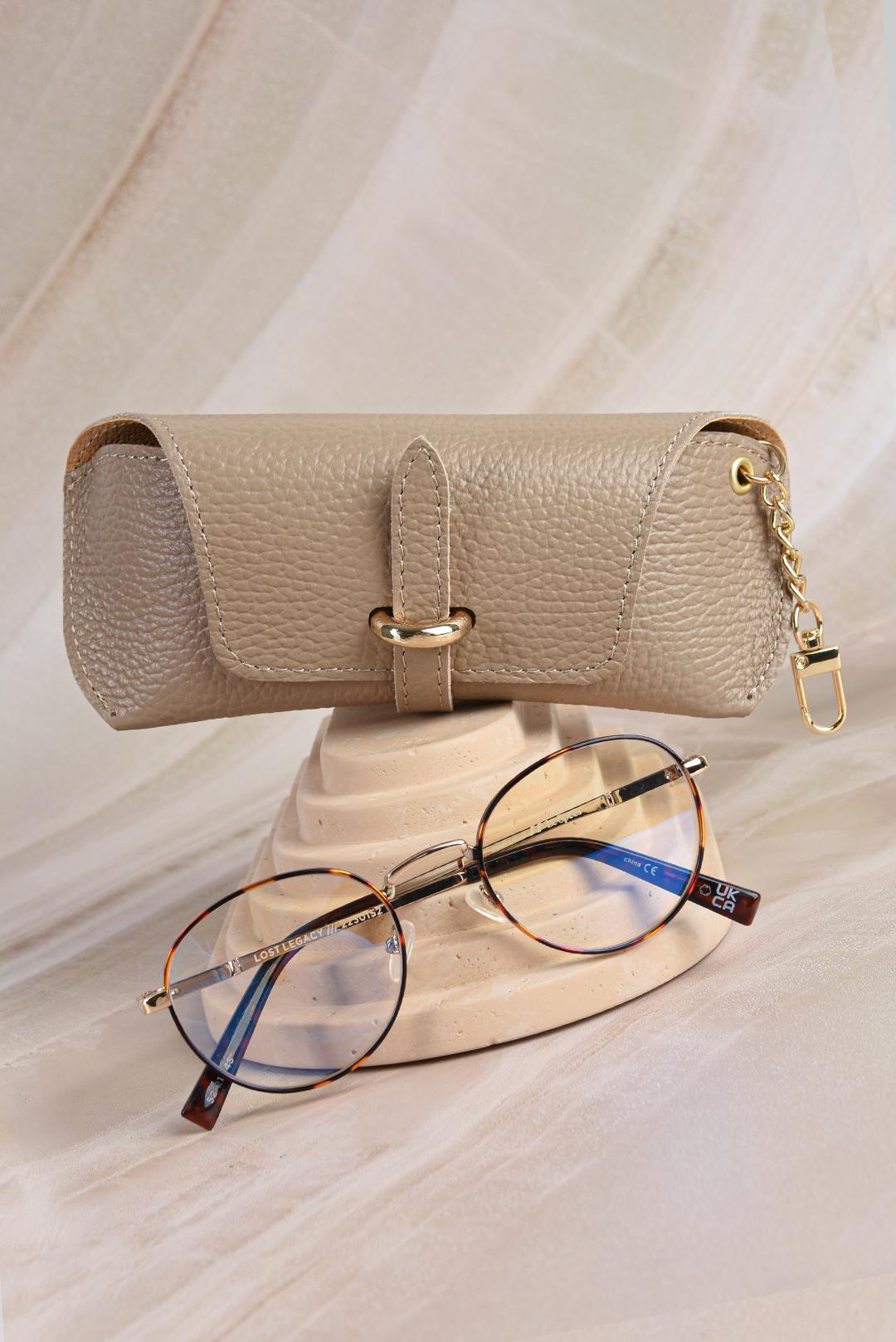 BÉŽOVÉ POUZDRO NA BRÝLE KOŽENÉ