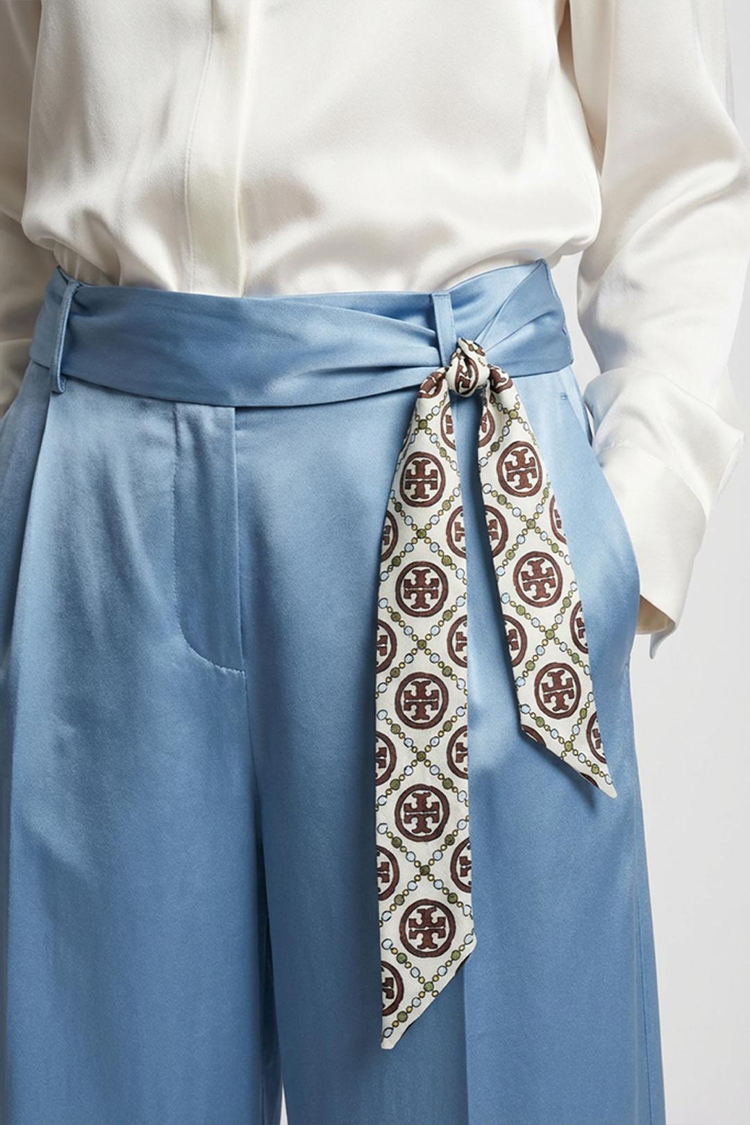 SATÉNOVÝ DÁMSKÝ ŠÁTEK PECA del SOL Vintage Crest