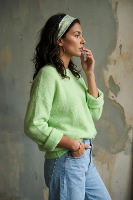 [PDS482] LIMETKOVĚ ZELENÝ SVETR Z ALPAKY  Lime Cream
