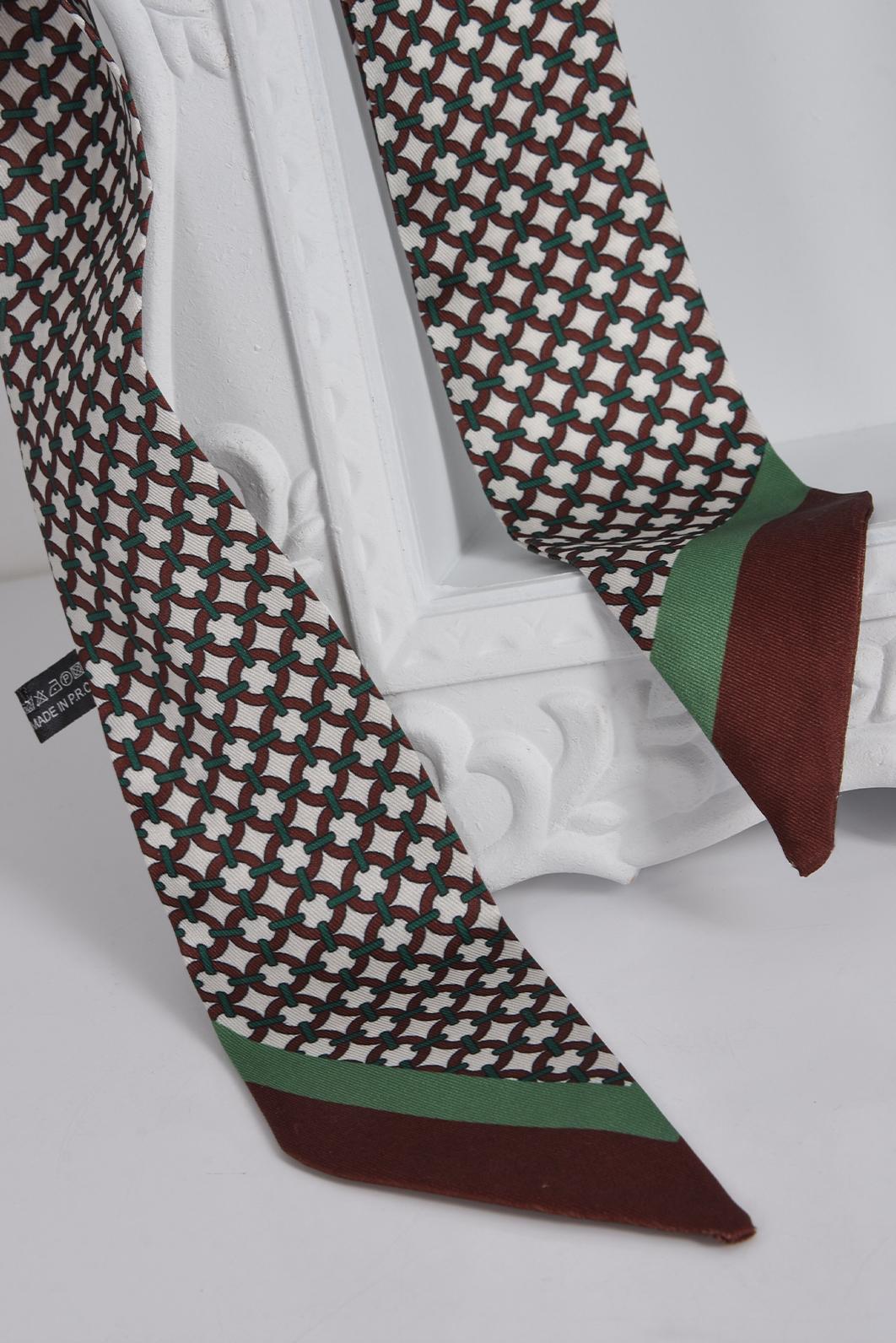 ÚZKÝ SATÉNOVÝ ŠÁTEK DO VLASŮ PECA del SOL Green Heritage Link