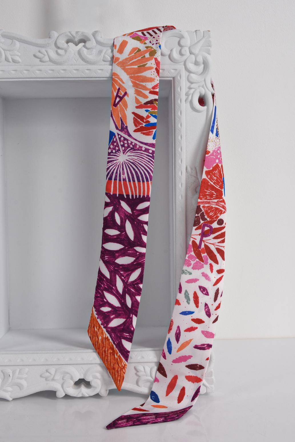 MULTICOLOR ÚZKÝ SATÉNOVÝ ŠÁTEK DÁMSKÝ  Berry Splash