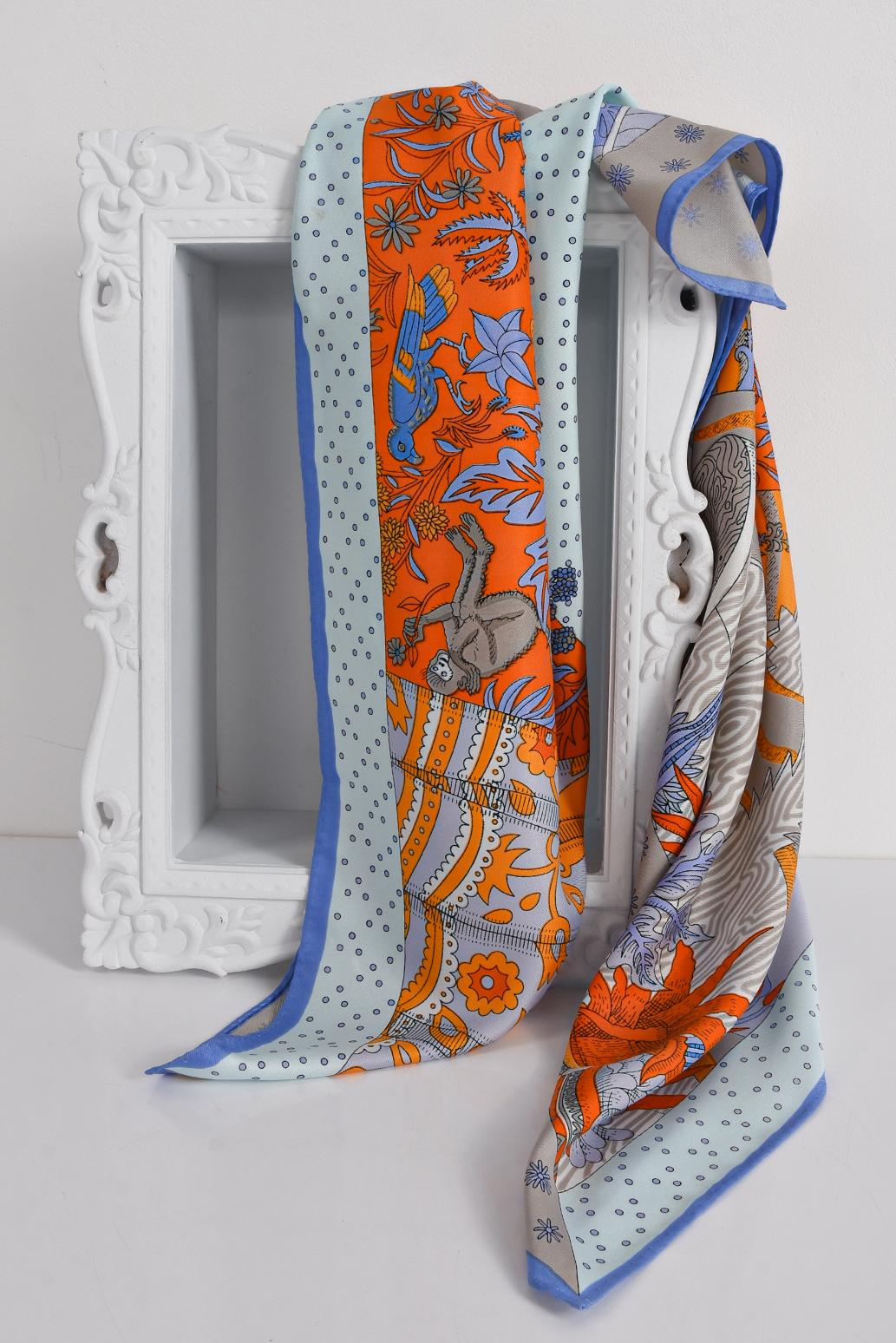 LETNÍ ŠÁTEK DÁMSKÝ ORANŽOVO-MODRÝ  Fantasy Garden