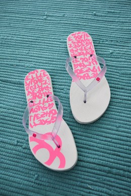 [PET084] BÍLÉ ŽABKY S POTISKEM neon PETITE JOLIE