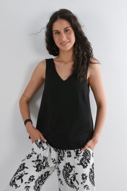 [PCS232] TOP S VÝSTŘIHEM DO V